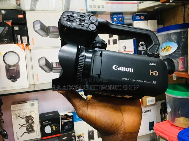 Canon XA10 Camcorder Plus Free Sd Card · Photo 1