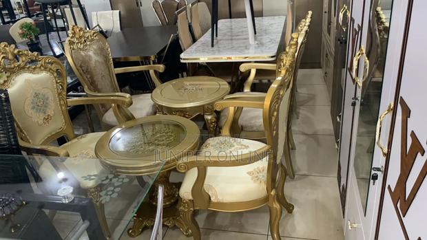 Cute Royal Coffee Table Set · Photo 1