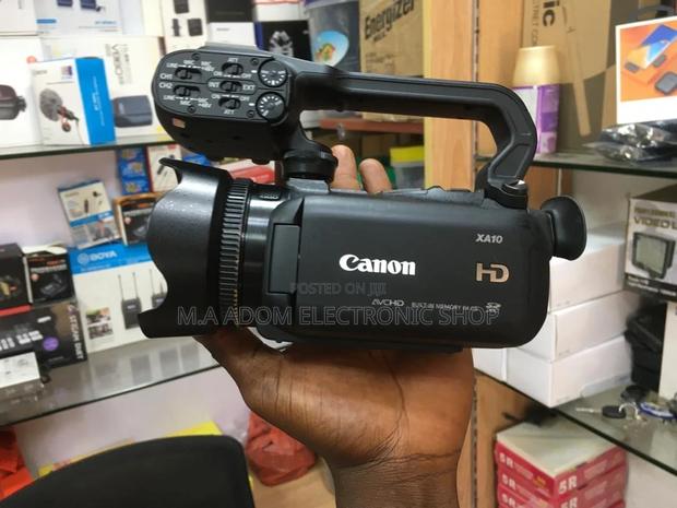 Canon XA10 Camcorder: Elevate Your Visual Storytelling · Photo 1