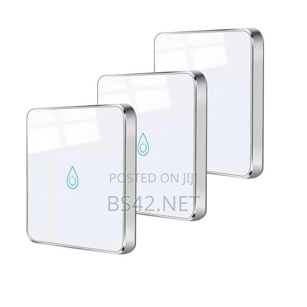 Smart Wi-Fi / Zigbee Switch · Photo 1