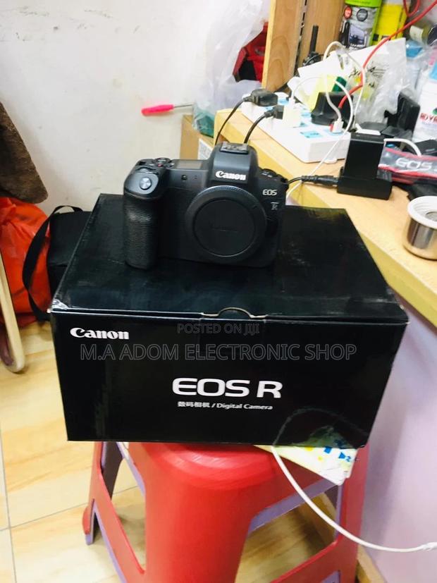 Canon EOS R Digital Camera: Full-Frame. Elevated. · Photo 1