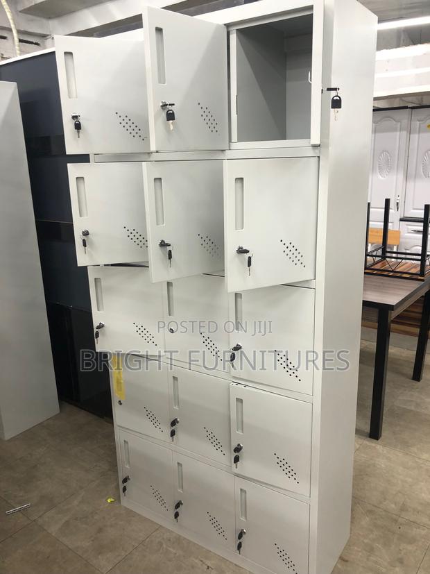 Office Cabinet With 15 Lockers · Photo 2
