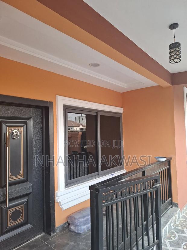 2bdrm Apartment in Klagon, Tema Metropolitan for rent · Photo 2