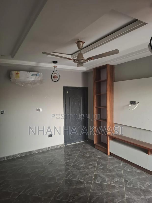 2bdrm Apartment in Klagon, Tema Metropolitan for rent · Photo 3