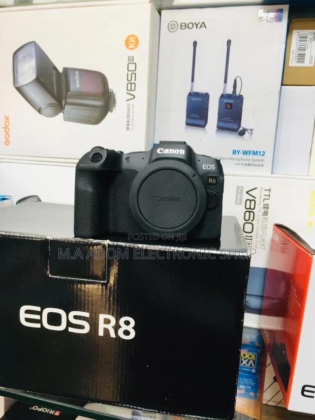 Canon EOS R8 - The Future of Photography · Photo 1