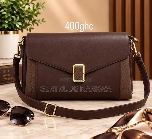 Classy Bags · Photo 1