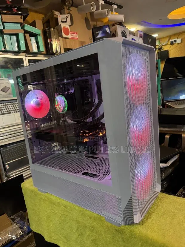New Asus TUF Gaming FX10CP 24GB Intel Core i7 SSD 256GB · Photo 1