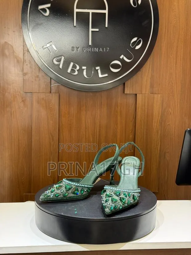 Emerald Green Slingback Heel · Photo 1