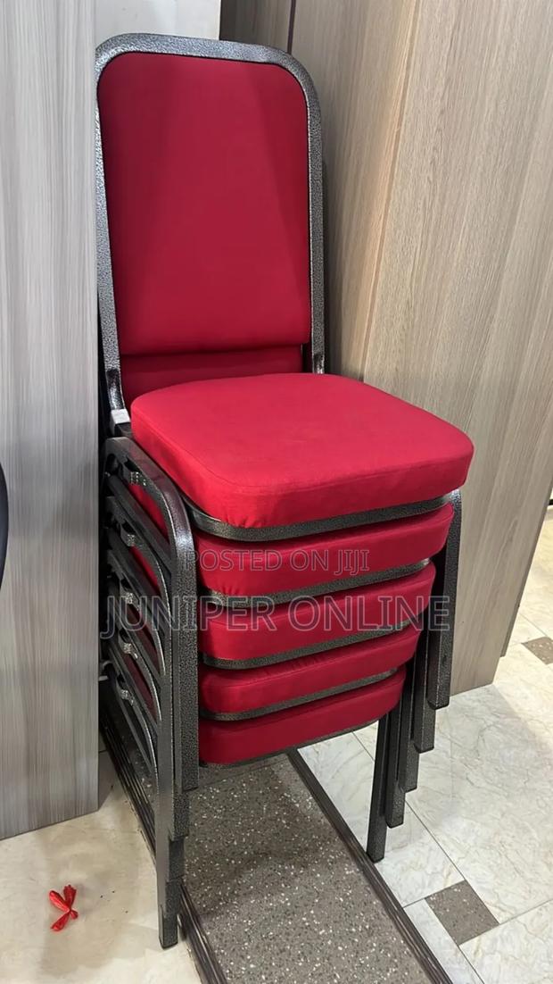 Auditorium Chair Crude Mart · Photo 1
