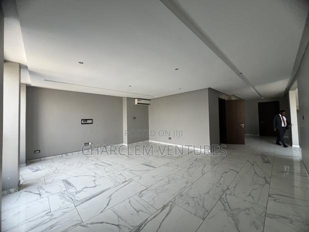 6bdrm House in Charclem Ventures, East Legon for rent · Photo 8