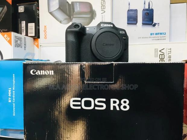 Canon EOS R8 - Compact Power for Creative Expression · Photo 1