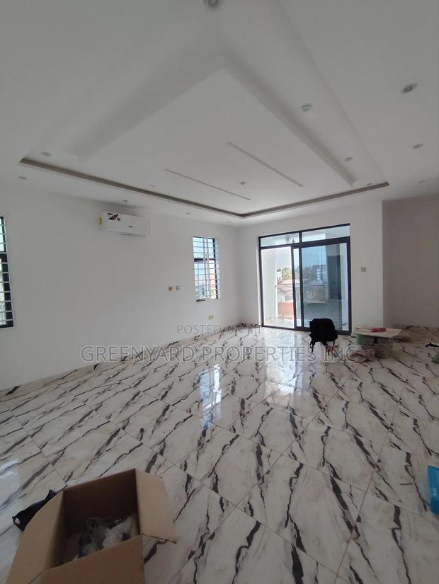 4bdrm House in Ogbojo, East Legon for sale · Photo 4
