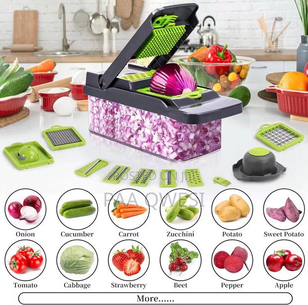Kitchen Gadgets Hand Roller Fruit Tool · Photo 1