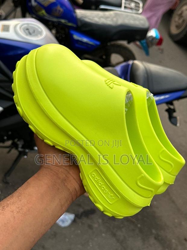 Addidas Halfshoe · Photo 2