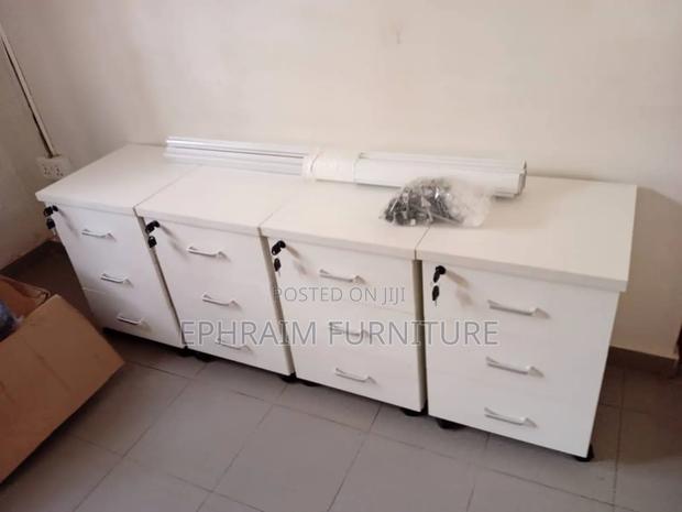 Drawers for Sale · Photo 2