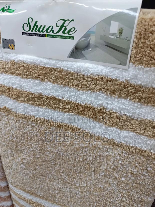 Bathroom Doormat · Photo 1