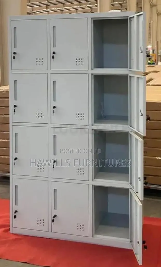 Storage 12 Doors Metal Cabinet · Photo 1