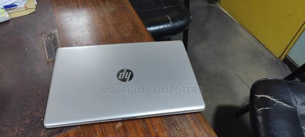 Laptop HP 17-3000 8GB Intel Core i5 HDD 1T · Photo 3