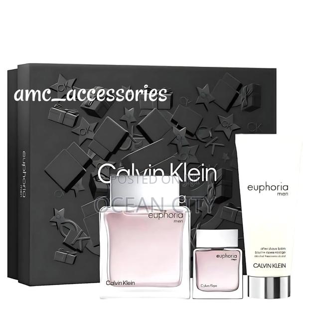 Calvin Kliein Perfume Collec · Photo 3