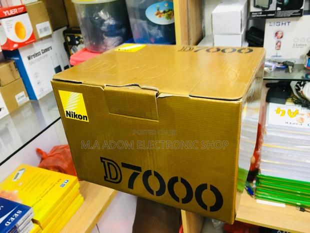 Nikon D7000 DSLR: Capture Your Vision · Photo 1