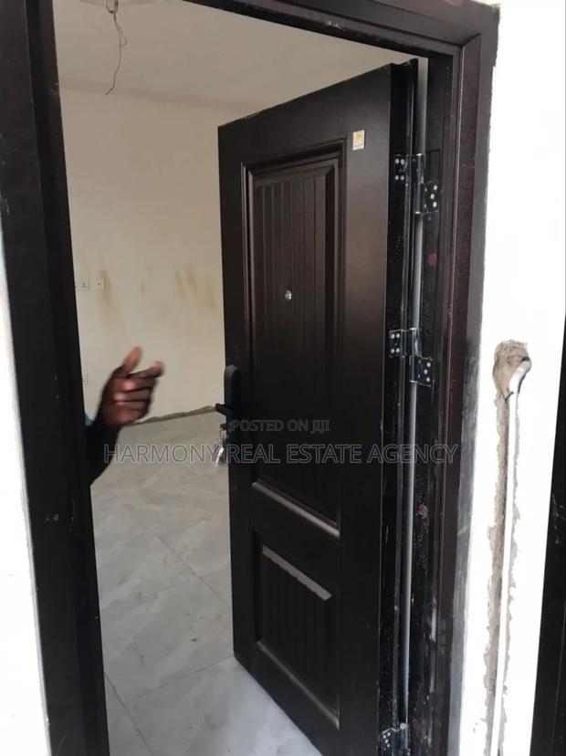 5bdrm House in Accra New Town for rent · Photo 4