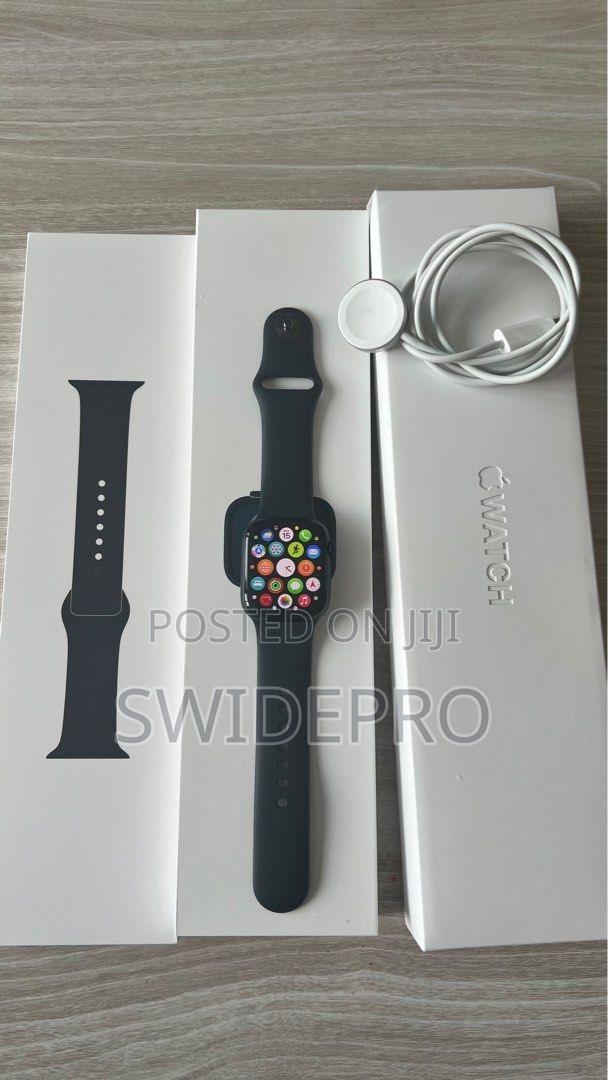 Series 9 Apple Watch Premium · Photo 2