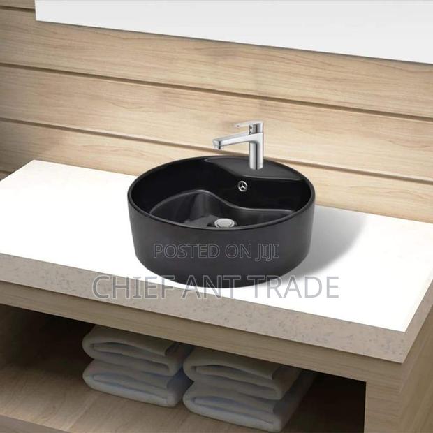 Pedicure Basin / Countertop Basin. Black. Yt-08 · Photo 1