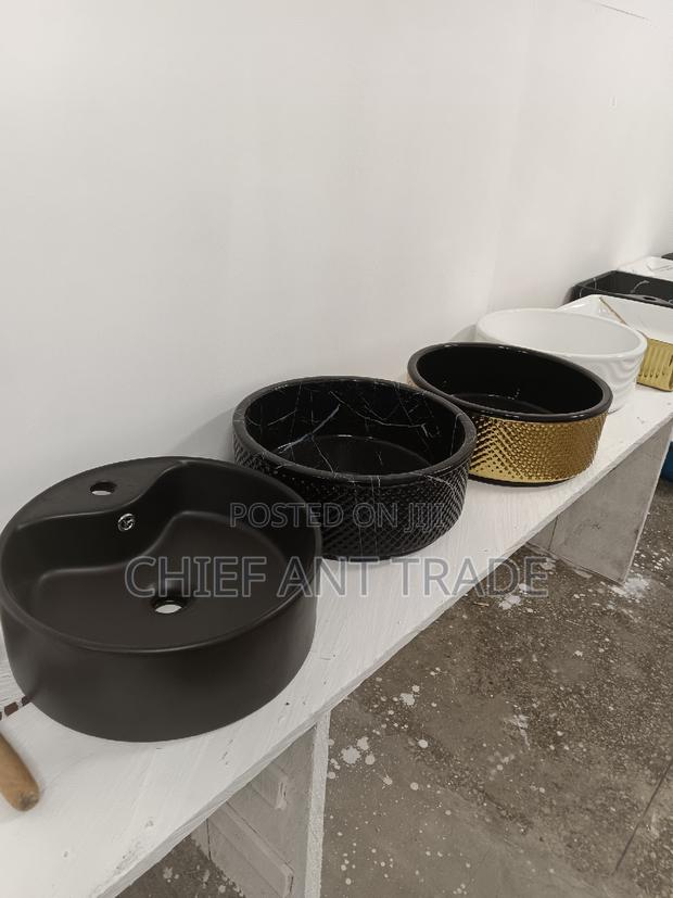 Pedicure Basin / Countertop Basin. Black. Yt-08 · Photo 2