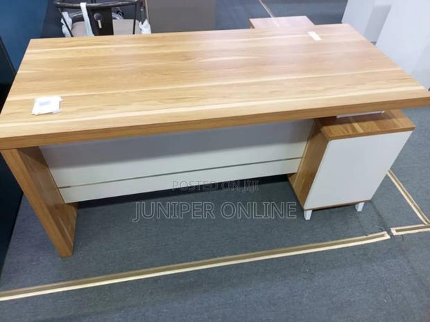 Office Desk Table Urd · Photo 1