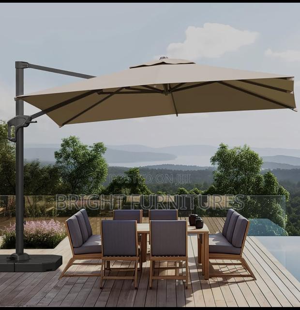 Rotational Patio Canopy · Photo 2