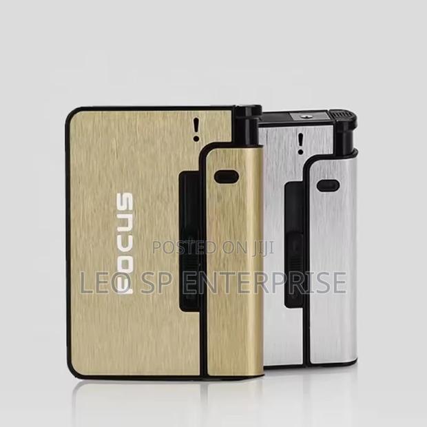 Metal Case Cigarette Holder With Lighter Holder · Photo 3