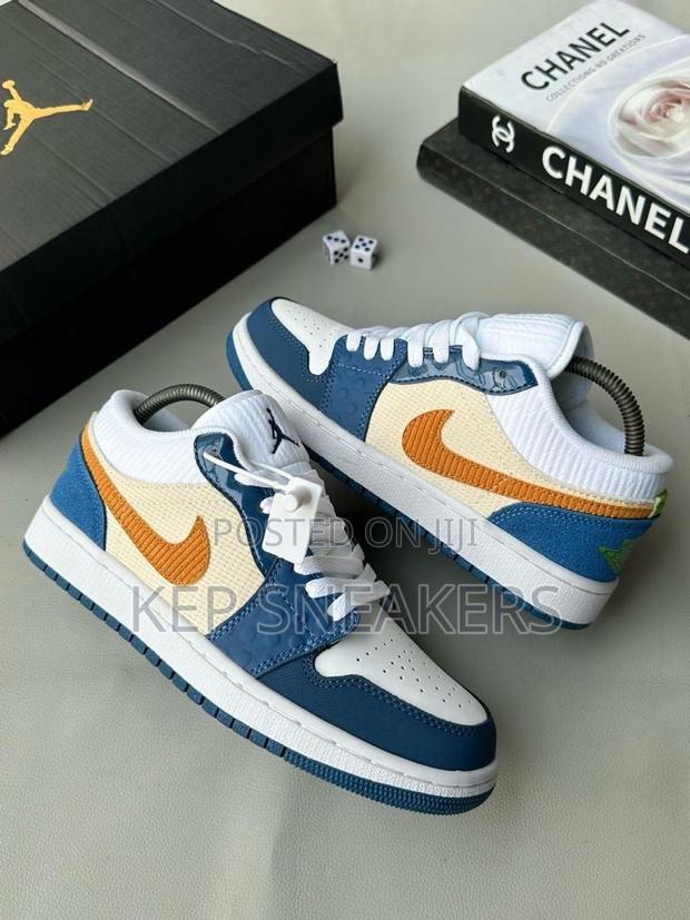 Air Jordan 1 Low Se Multi-Texture · Photo 1