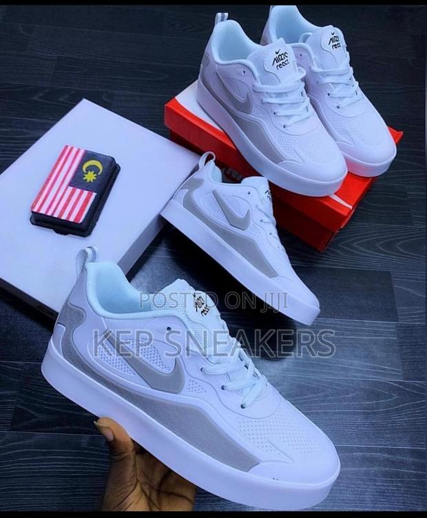 Nike Air 270 React · Photo 1