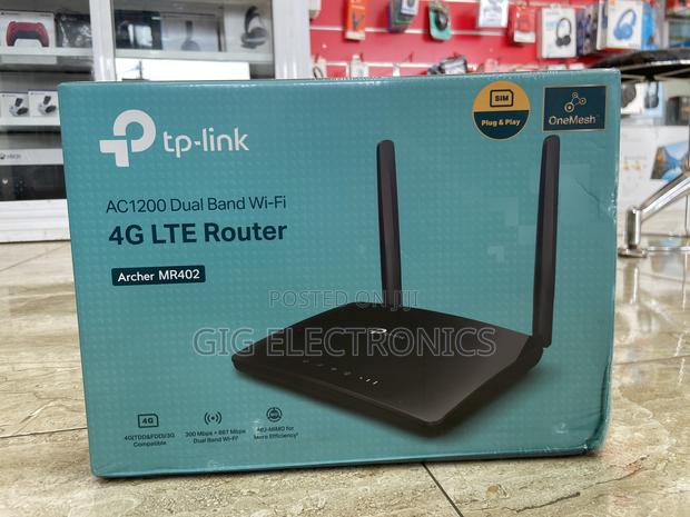 TP Link Archer MR402 AC1200 Wireless 4G LTE Internet Router · Photo 1