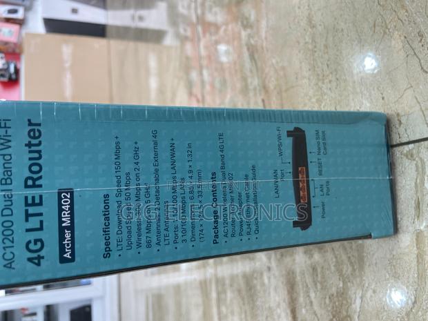 TP Link Archer MR402 AC1200 Wireless 4G LTE Internet Router · Photo 2