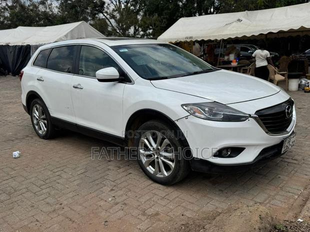 Mazda CX-9 2013 White · Photo 2