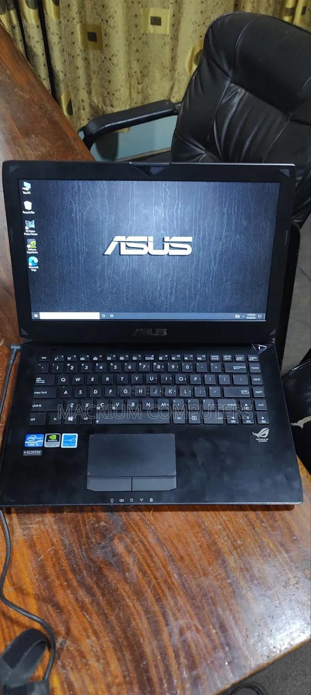 Laptop Asus G46VW 8GB Intel Core i5 HDD 1T · Photo 1