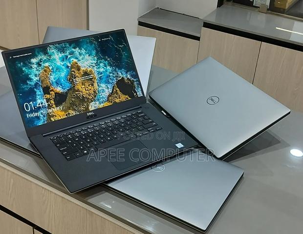 Laptop Dell Precision 5540 32GB Intel Core I7 SSD 1T · Photo 1