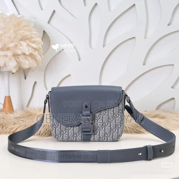 Dior Sidebag / 3 Colors · Photo 1
