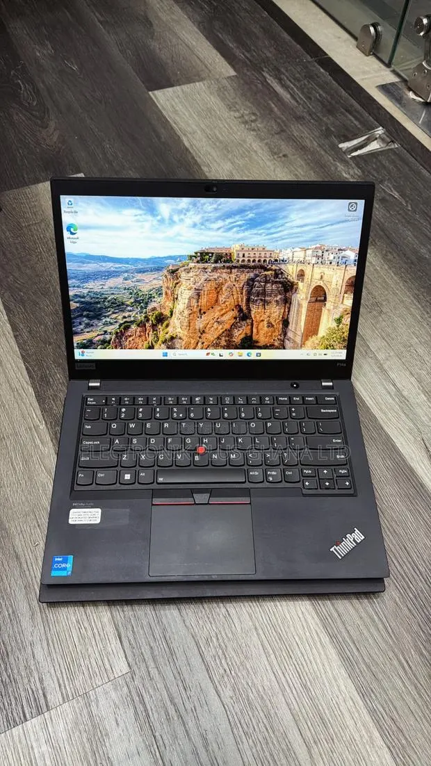 Laptop Lenovo ThinkPad P14s 16GB Intel Core i7 SSD 512GB · Photo 3