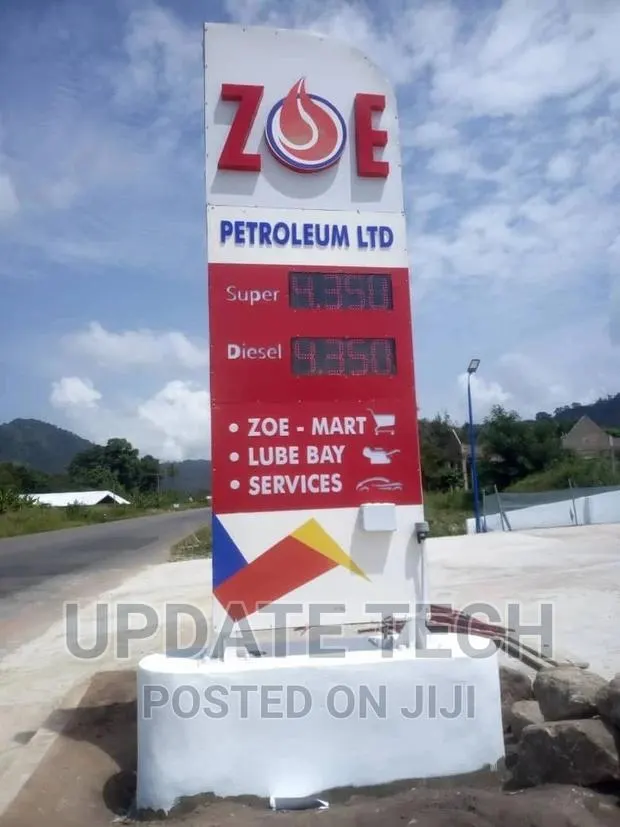Filling Station Sign · Photo 1
