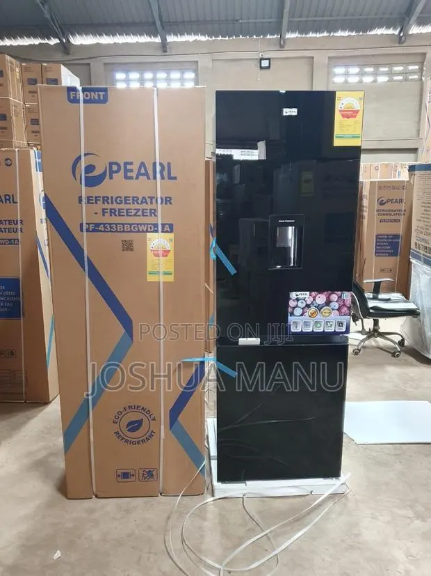 Pearl Fridge - Delivery Before Payment Within Kumasi · Photo 1