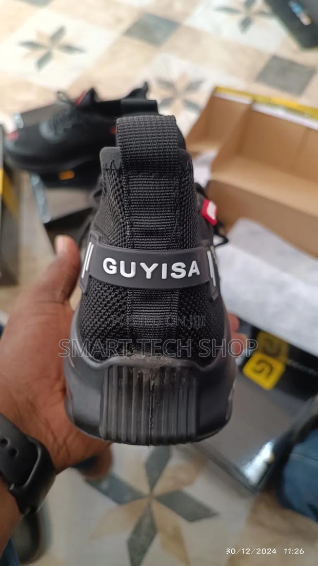 Guyisa Safety Shoe For Electricians Upto 10kva Protection · Photo 7