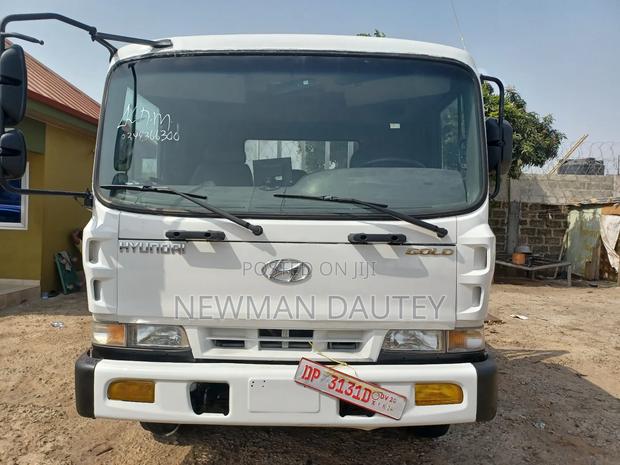 5 Ton Double Axles 8 Holes Big Lights · Photo 3