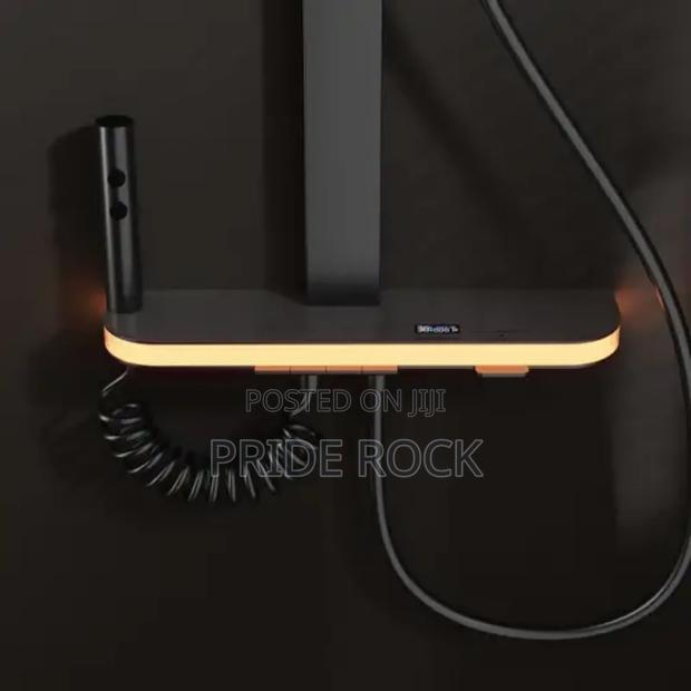 Shower Pole, Piano Shower, Thermostatic · Photo 2