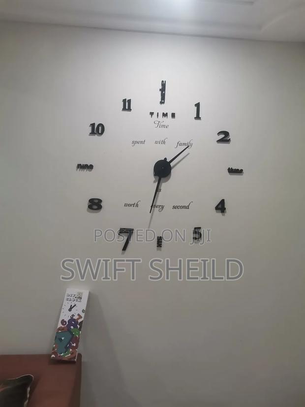 3d Wall Clock Orignal With Time Spent With Family D3sign · Photo 2