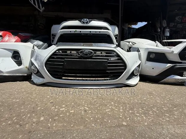 Hyundai Veloter Front Bumper Complete Home Use Available · Photo 1