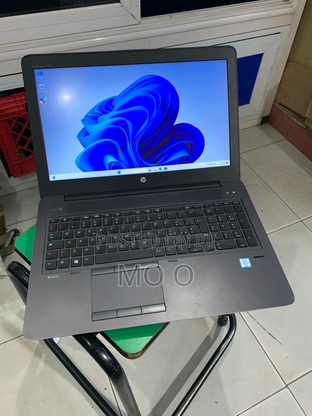 Laptop HP ZBook 15 G3 16GB Intel Core I7 SSD 512GB · Photo 1