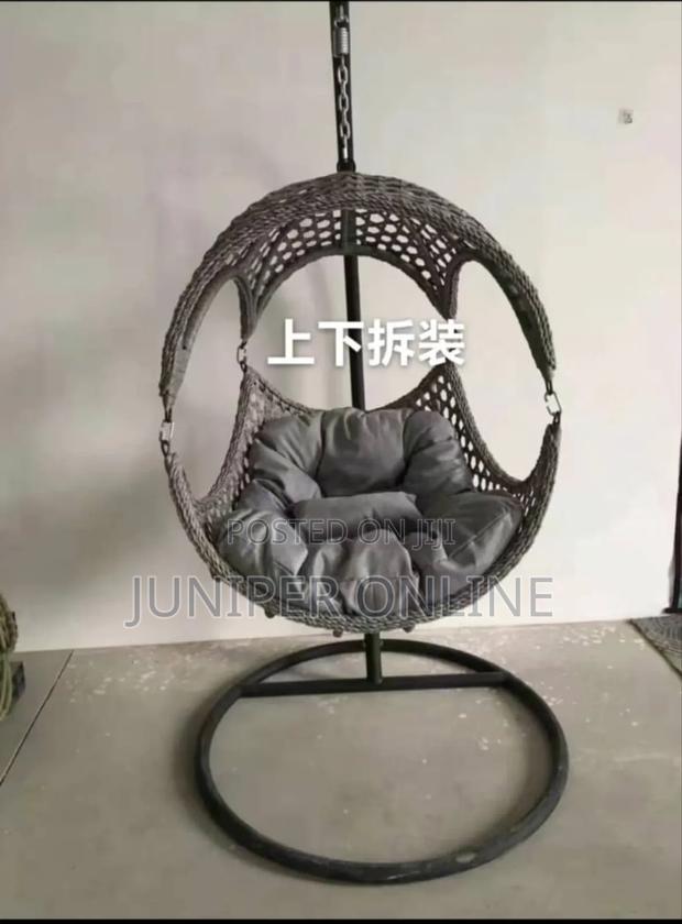 Swing Chair Dark Gray · Photo 1