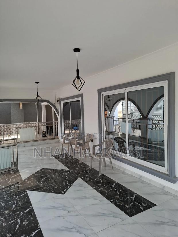 5bdrm House in Community 12, Tema Metropolitan for rent · Photo 5